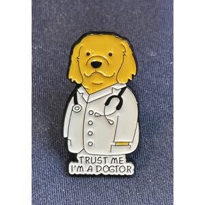 NWOT Yellow Dog Pin Trust Me I'm A Dogtor Enamel Lapel Brooch Veterinarian Gift